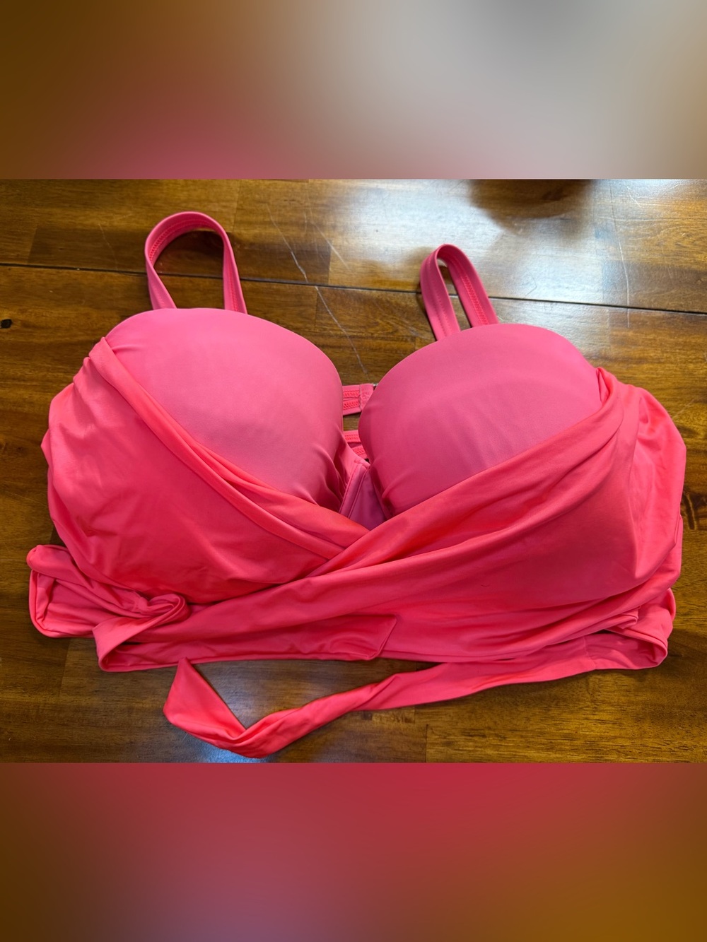 Swimsuits for All Crisscross Cup Sized Underwire Wrap Bikini Top 22 G/H